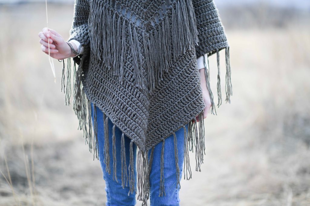 the-most-beautiful-crochet-poncho-patterns