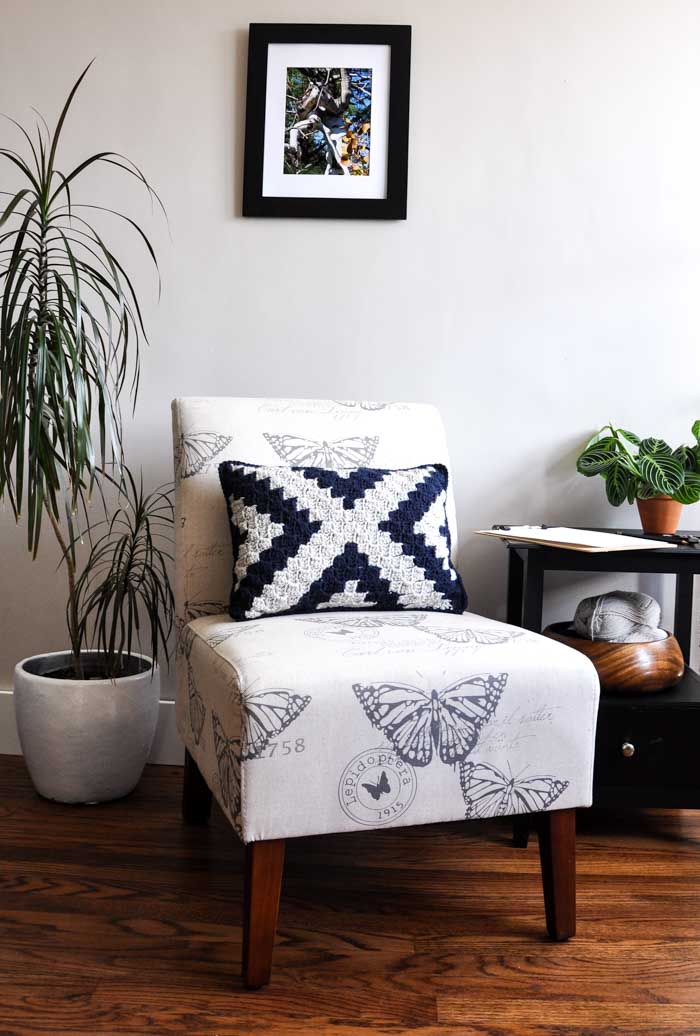 basketweave-tunisian-crochet-pillow