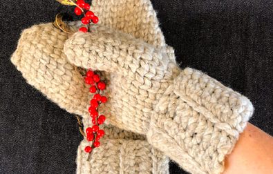 last-minute-crochet-fingerless-gloves