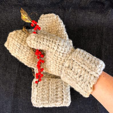 last-minute-crochet-fingerless-gloves