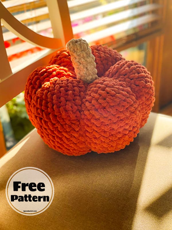 10+ Free Crochet Patterns For Decorative Pillows