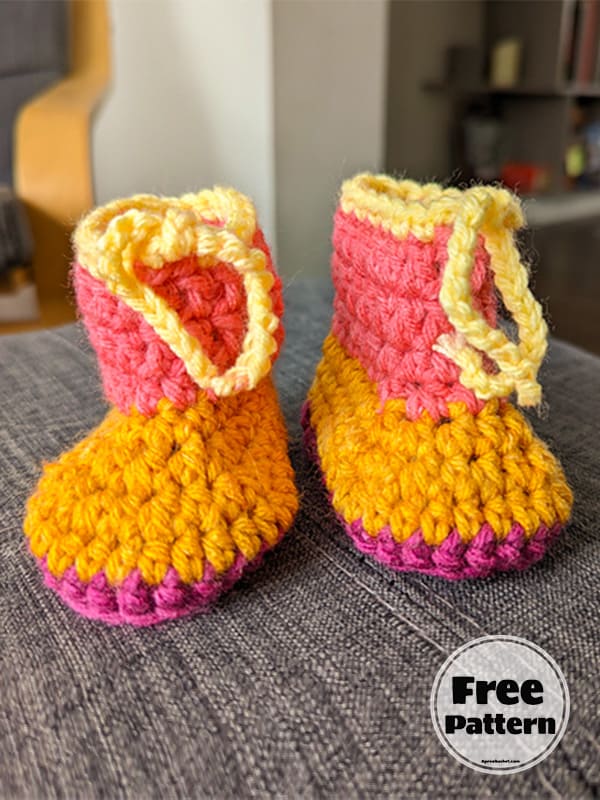 15+ Lovely Free Crochet Patterns For Baby Booties