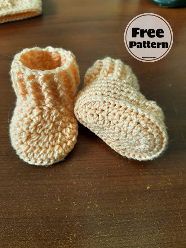 15+ Lovely Free Crochet Patterns For Baby Booties