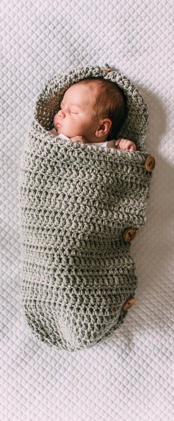 20-cute-crochet-baby-cocoon-patterns-with-your-baby-too-sweet