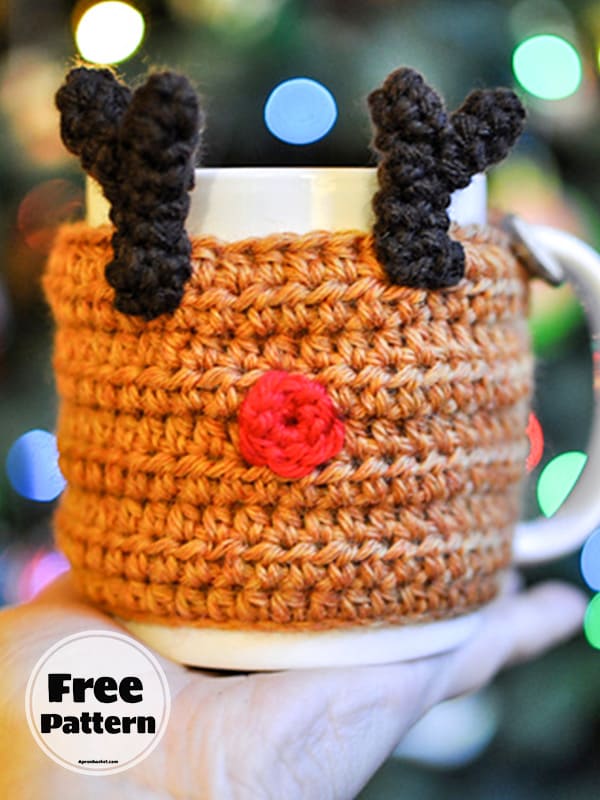 reindeer crochet mug cozy pattern