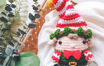 christmas-elf-amigurumi-doll-free-pdf-pattern
