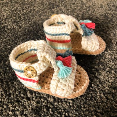 bohemian-crochet-baby-sandals-free-pattern