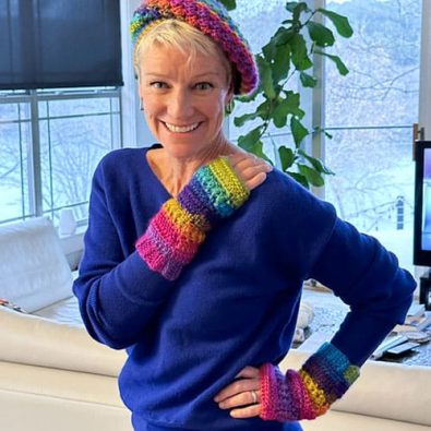 bohemian-crochet-gloves-fingerless-pattern-free