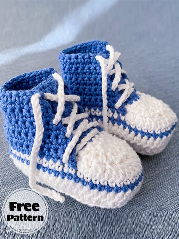 Converse Free Crochet Baby Booties Pattern