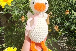 easy-free-white-plush-crochet-duck-pattern