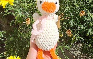 easy-free-white-plush-crochet-duck-pattern