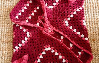pink-granny-square-free-crochet-shrug-pattern