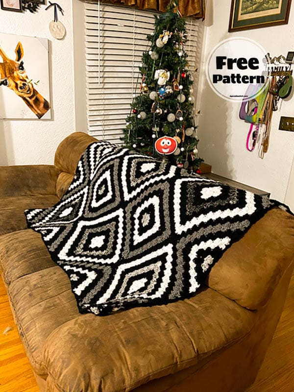 Square Easy Bulky Crochet Blanket Free Pattern