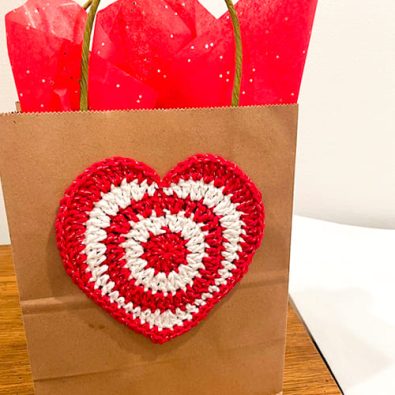 valentine-heart-crochet-coasters-free-pattern