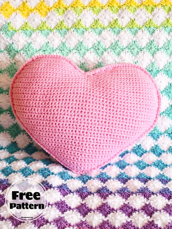 Valentines Day Gift Free Heart Pillow Crochet Pattern