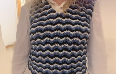 wavy-crochet-ladies-vest-free-pattern