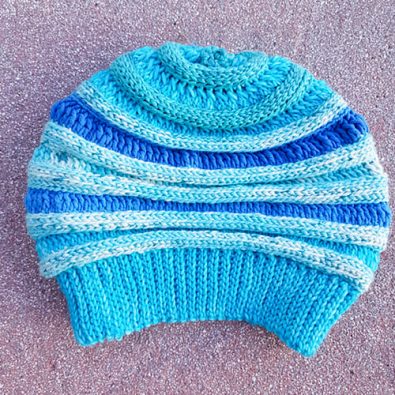 worm-striped-beanie-crochet-pattern-easy-free
