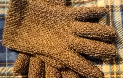 afghan-stitch-free-crochet-mens-gloves-pattern