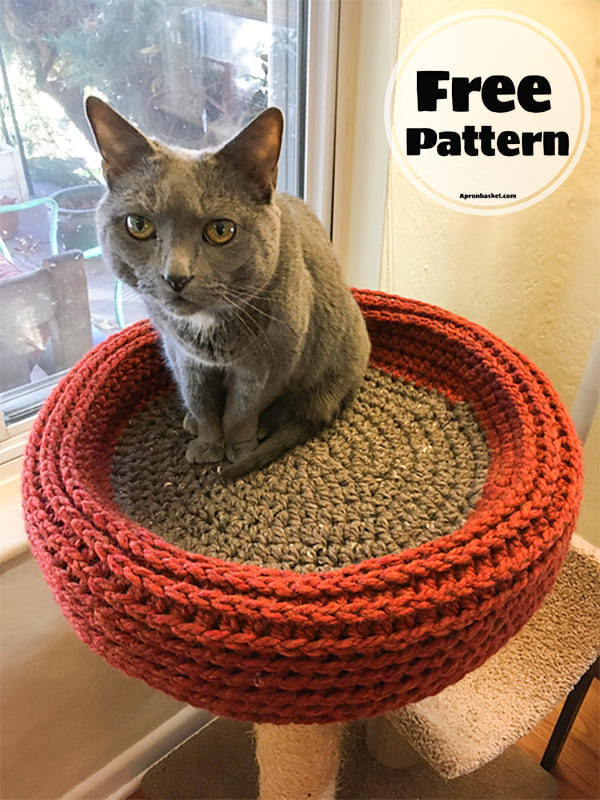 Free Chic Crochet Cat Bed Pattern (2)