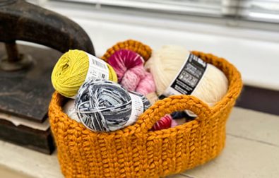 free-cozy-and-chunky-crochet-basket-pattern