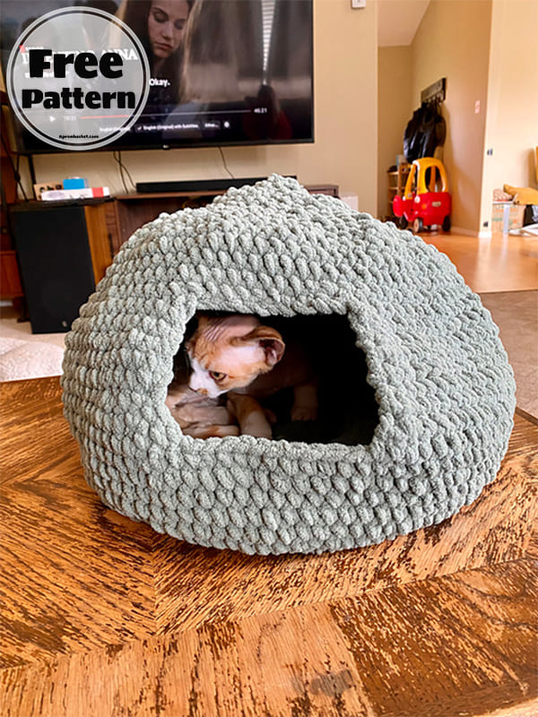 Free Crochet Cat Bed House Pattern (2)