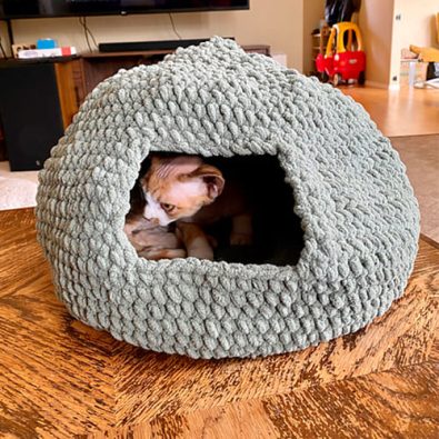 free-crochet-cat-bed-house-pattern