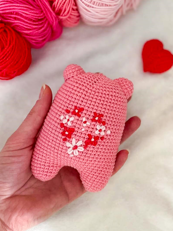 Free Crochet Valentines Teddy Bear Pattern (3)