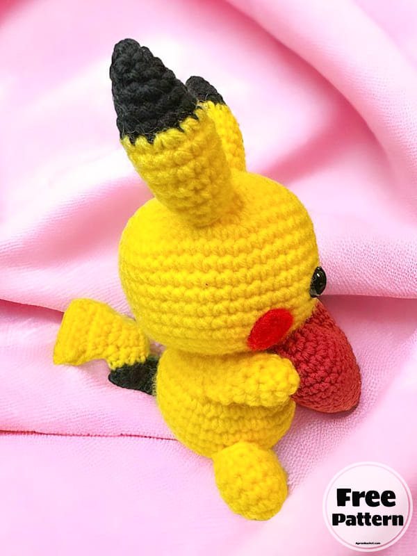 Pikachu Crochet Pattern (3)