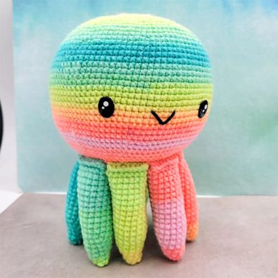 free-crochet-rainbow-amigurumi-octopus-pattern