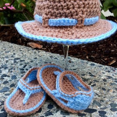 summer-crochet-baby-sandals-free-pattern