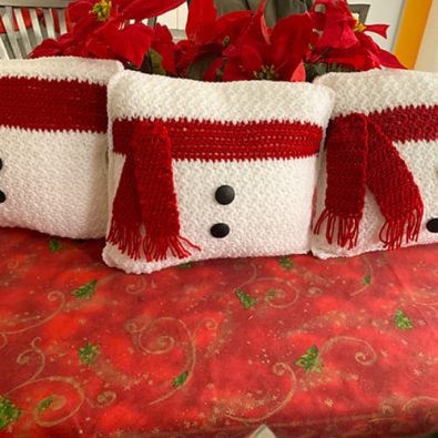 crochet-santa-pillow-free-pattern