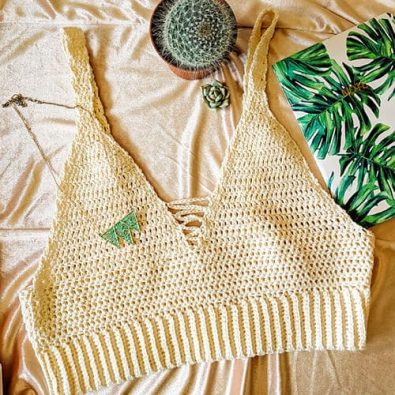 crop-beach-crochet-top-free-pattern