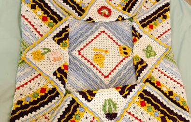 family-symbol-crochet-blanket-free-pattern