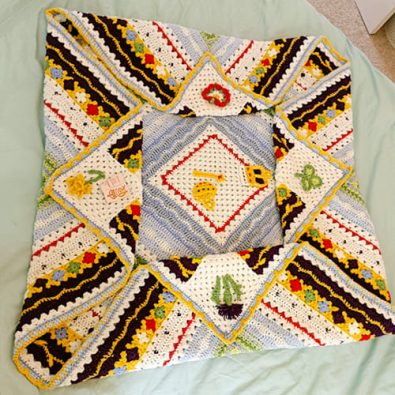 family-symbol-crochet-blanket-free-pattern