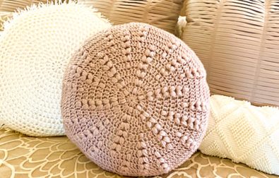 simple-round-pillow-crochet-pattern-free