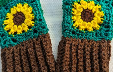 small-crochet-fingerless-gloves-pattern-free