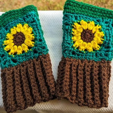 small-crochet-fingerless-gloves-pattern-free