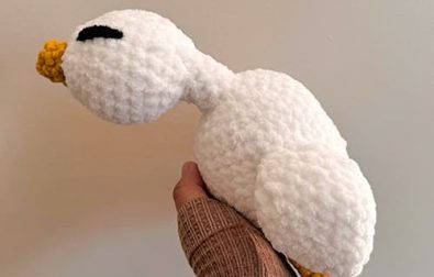waddles-crochet-goose-free-amigurumi-pdf-pattern