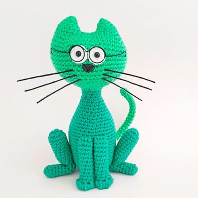 amigurumi-cartoon-crochet-cat-free-pdf-pattern