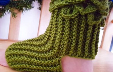 dragon-scales-crochet-yoga-socks-pattern-free