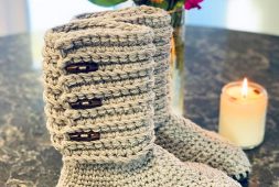 easy-crochet-booties-for-adults-pattern-free
