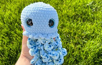 free-amigurumi-jellyfish-crochet-pattern