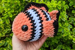 free-easy-clown-crochet-fish-pattern