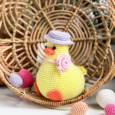 free-easter-crochet-duck-pattern