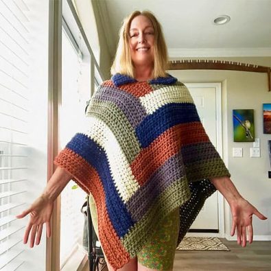 kaleidoscope-free-simple-crochet-poncho-pattern