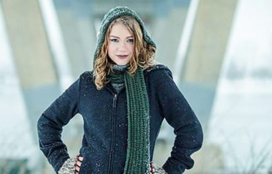 lovely-free-hooded-scarf-crochet-pattern