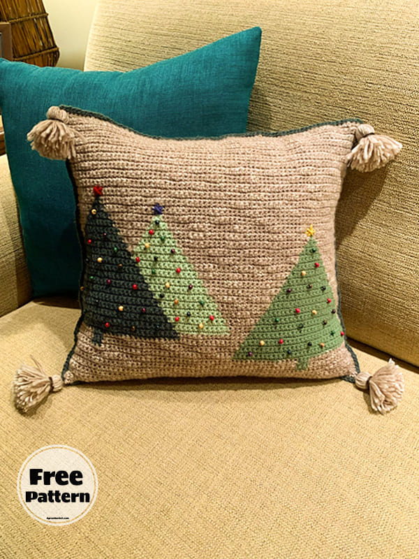 Modern Free Christmas Tree Pillow Crochet Pattern