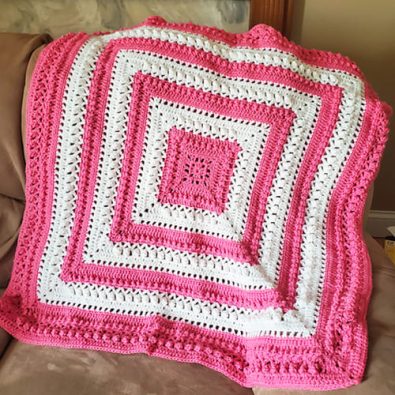 newborn-crochet-baby-blanket-free-pattern