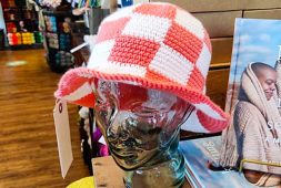 one-piece-crochet-bucket-hat-pattern-free