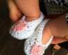 pink-daisy-baby-booties-crochet-pattern-free-pdf